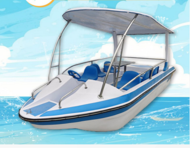 Sightseeing boat