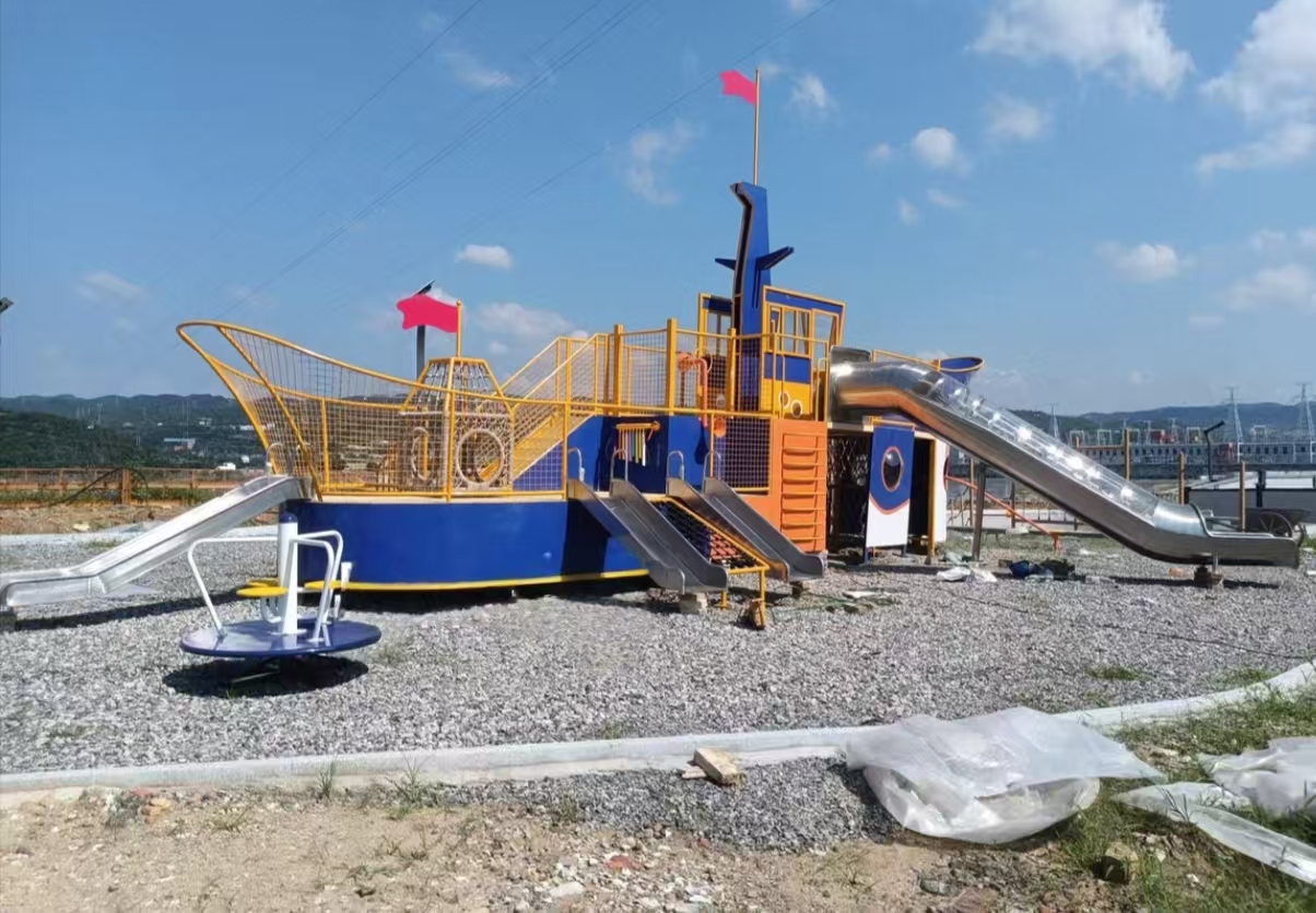 Ship slide